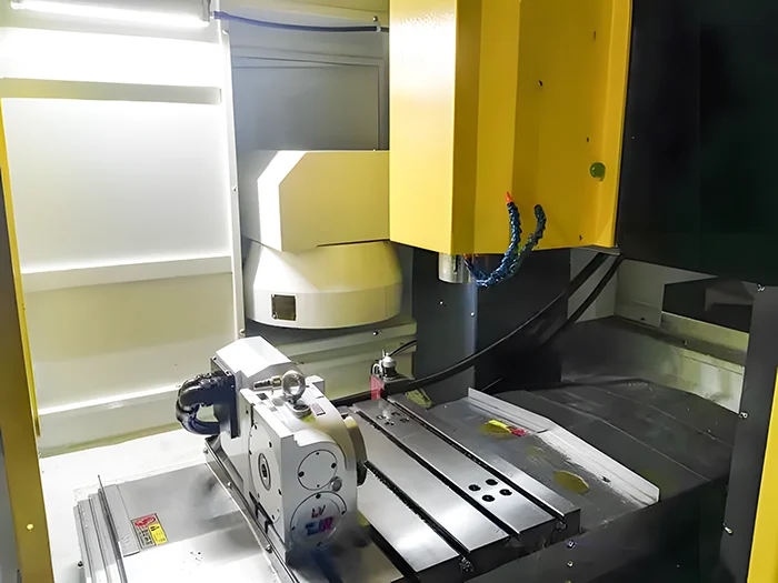 Advanced Equipment for Precision Mold Processing